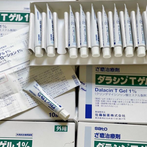 Kem giảm mụn Dalacin T Gel 1% Sato Nhật Bản