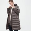 Áo khoác lông vũ dáng dài có mũ Uniqlo Ultra Light Down siêu nhẹ màu nâu