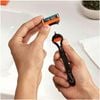 Hộp 12 lưỡi dao cạo râu thay thế Gillette Fusion 5+1