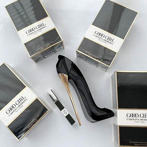 Carolina herrera good girl 10 ml top