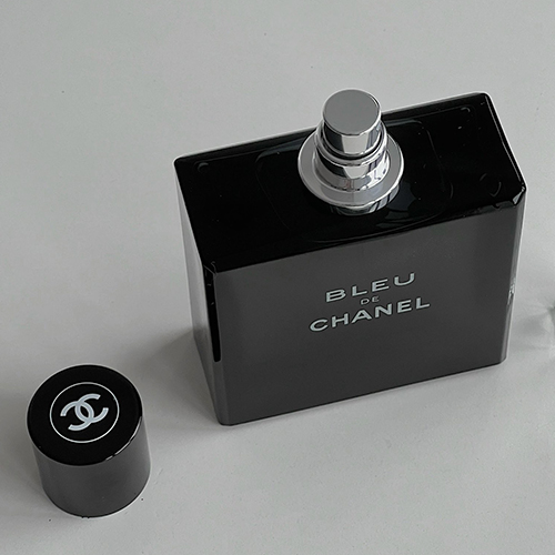 Bleu de Chanel: La Fragancia Icónica para el Hombre Moderno - bleu de chanel