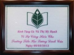 Tranh khắc Chữ - Logo của trường - Quà tặng hoàn hảo