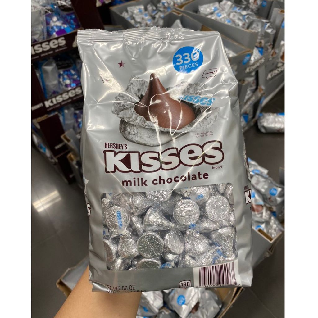 Kẹo Socola Hershey’s Kisses Milk Chocolate Gói 1,58 Kg Của Mỹ 330 viên