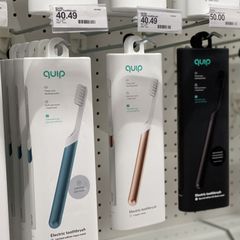 Bàn chải đánh răng pin điện Quip Electric Toothbrush