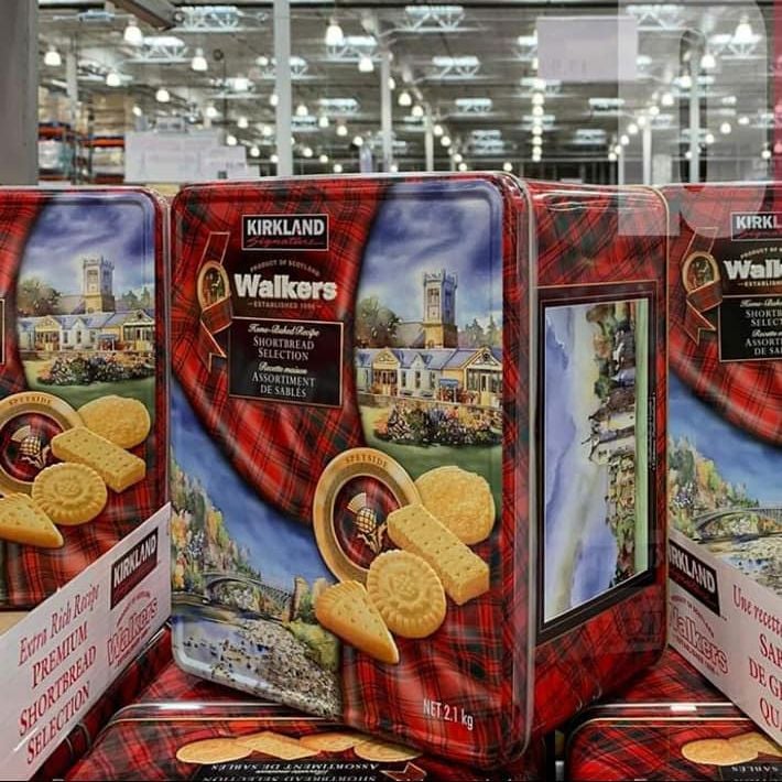Bánh quy bơ cao cấp Kirkland Walkers Premium Shortbread Selection hộp 2.1 kg