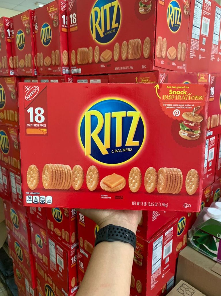 Bánh Quy Ritz Crackers 1.74 kg hộp 18 gói của Mỹ – TIẾN THÀNH BEAUTY