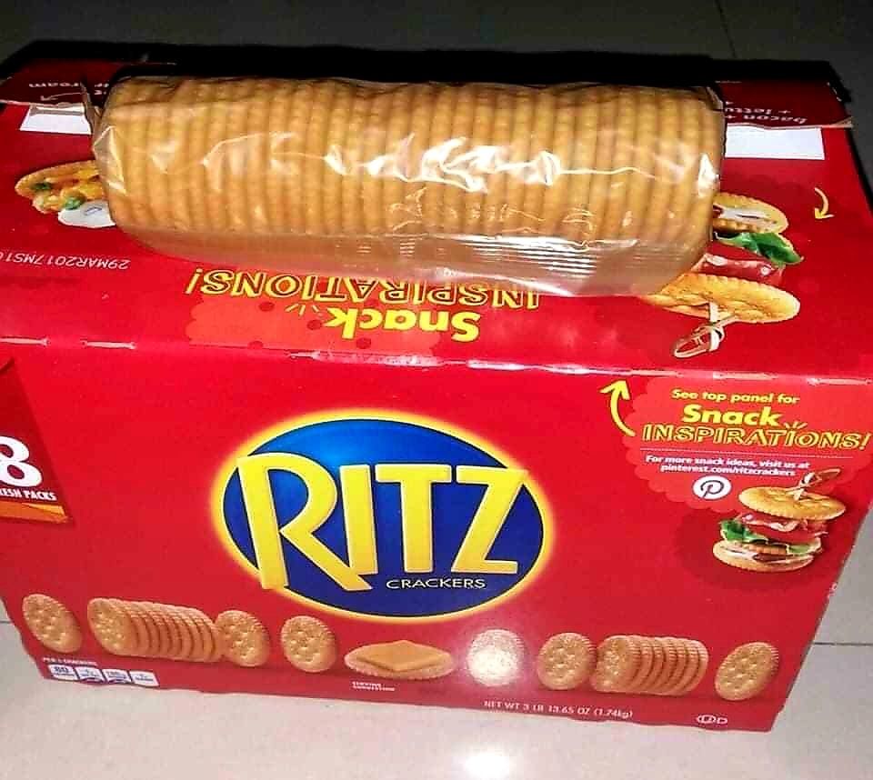 Bánh Quy Ritz Crackers 1.74 kg hộp 18 gói của Mỹ – TIẾN THÀNH BEAUTY