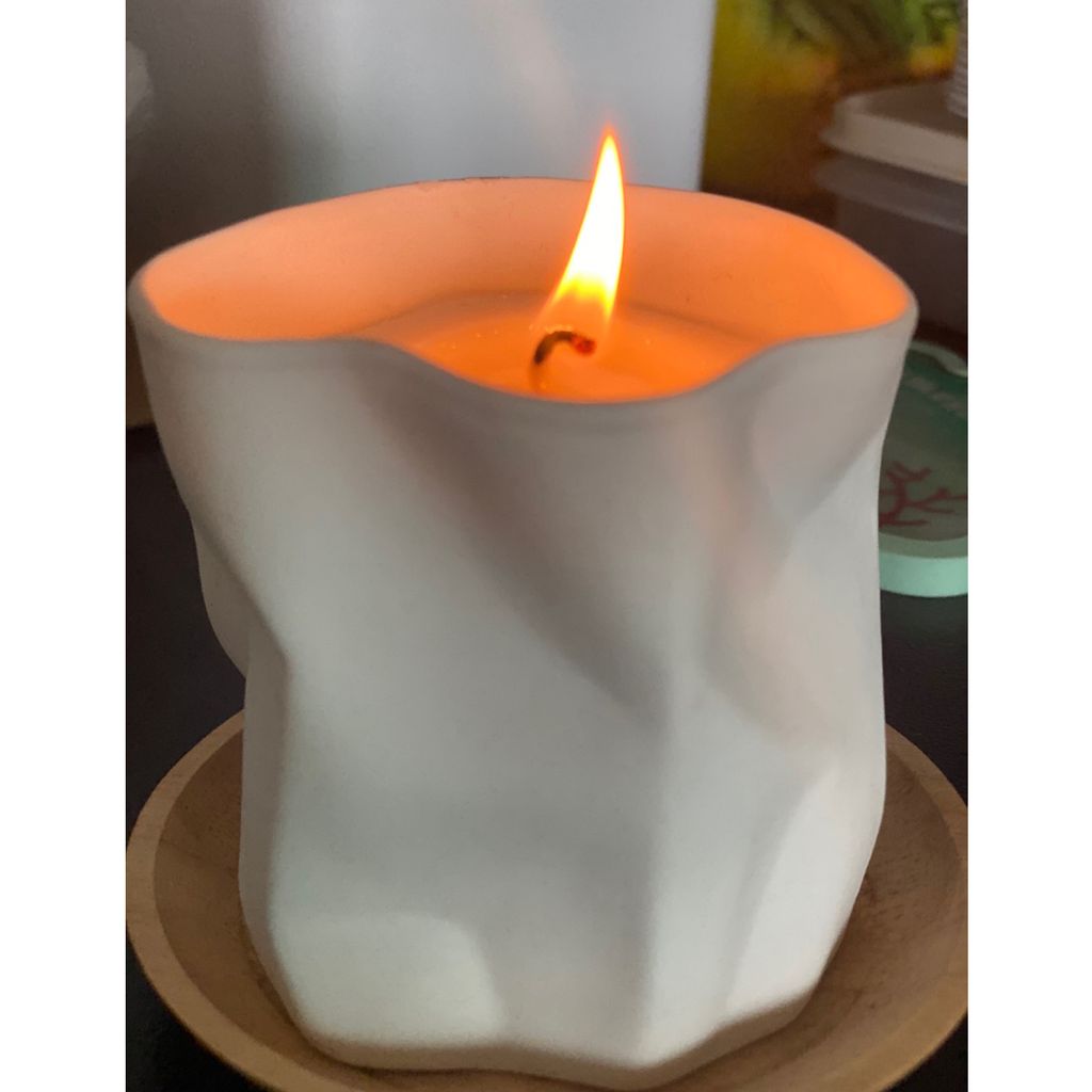 Nến sáp thơm Bsab Fine Porcelain Soy Wax Candles Glacon Shape 140g