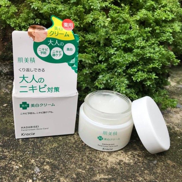 Kem Kracie Hadabisei Facial Cream cho da mụn 50ml của Nhật