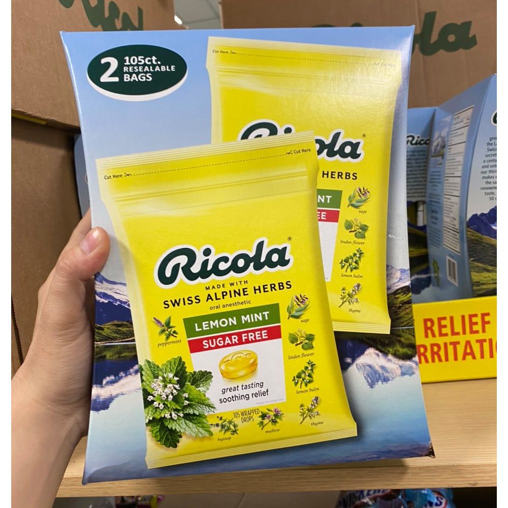 Kẹo ngậm không đường thông cổ giảm đau họng Ricola Sugar Free Lemon Mint Throat Drops - hộp 2 gói x 105 viên