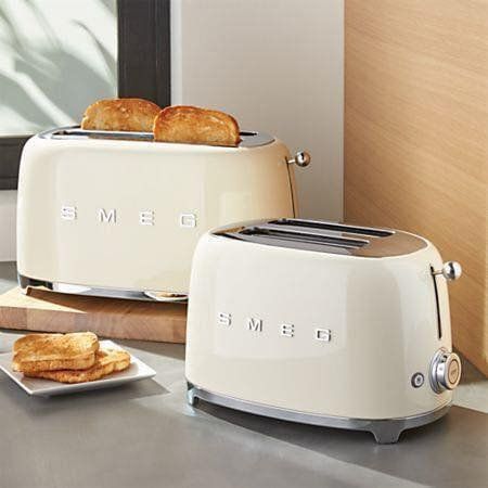 Máy nướng bánh mì 2 lát SMEG TSF01 của Đức