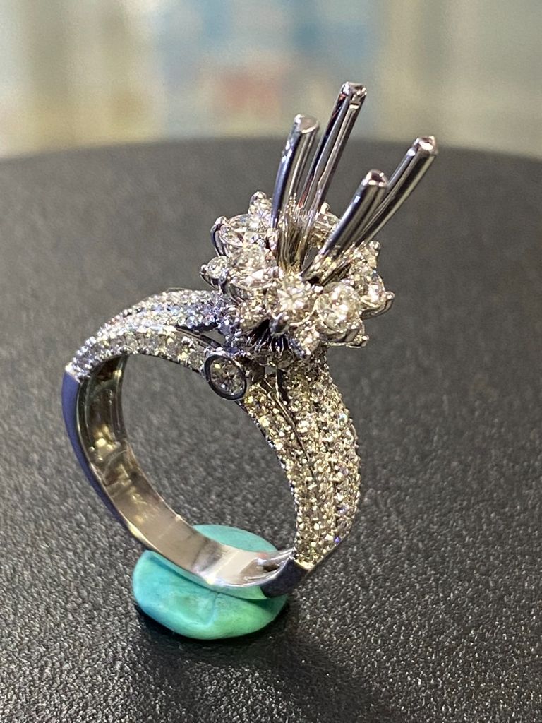 (đã bán) Nhẫn nữ vàng 14k kim cương thiên nhiên TTJ-00604