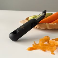 Dụng Cụ Bào Gọt Rau Củ Đa Năng Benchusch