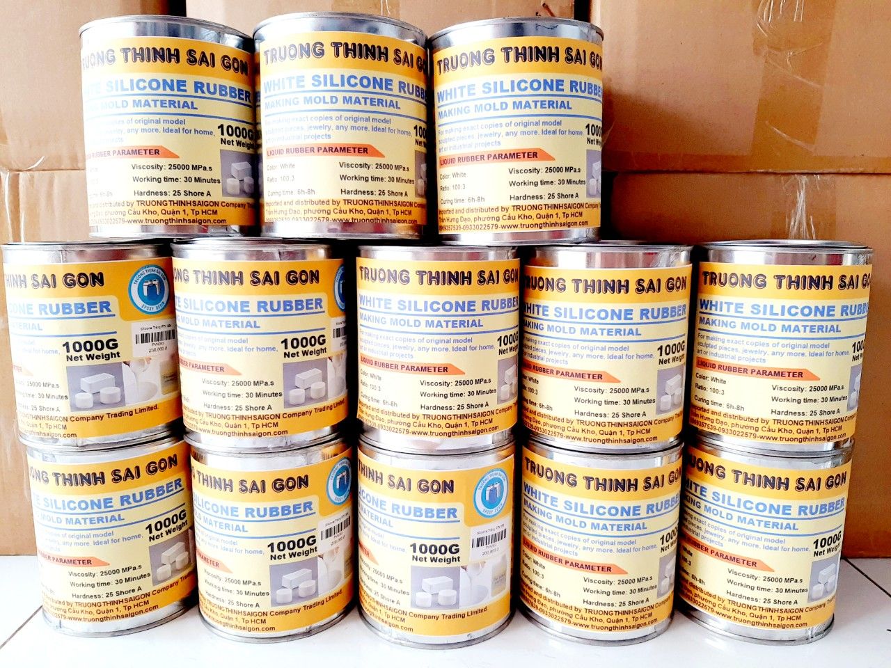 Silicone trắng sữa 1Kg RTV 858