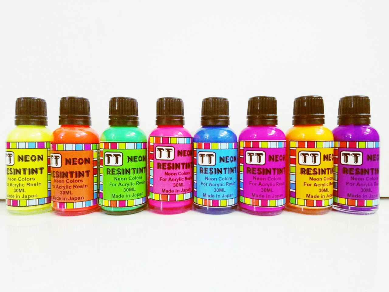 Màu phản quang NEON RESINTINT pha nhựa Epoxy