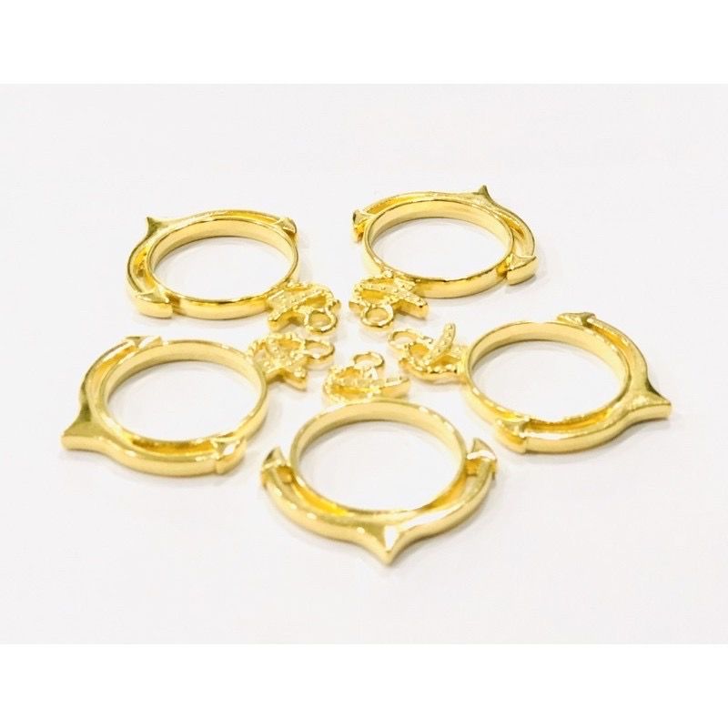 Khuôn resin kim loại hình mỏ neo màu vàng kim làm móc khóa resin
