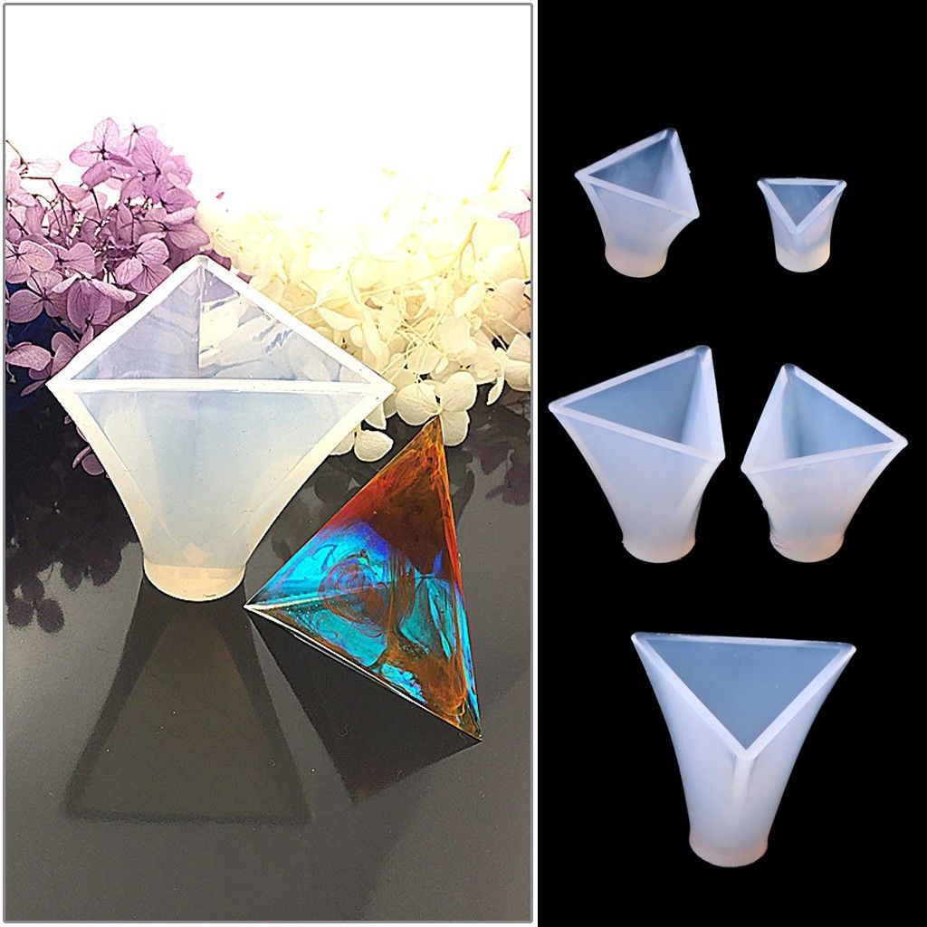 Khuôn resin chóp đáy tam giác