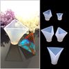 Khuôn resin chóp đáy tam giác