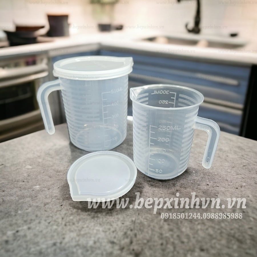 Ca đong nhựa kèm nắp