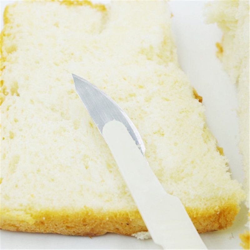 Dao rạch bánh mì cán trắng