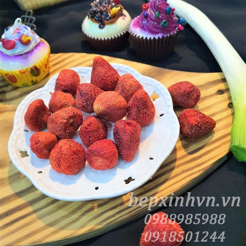 Trái dâu sấy giòn  500g