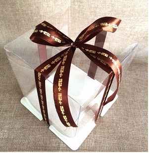 Hộp bánh kem nhựa trong hình vuông 28x25cm