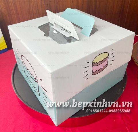 Hộp bánh kem kèm đế 30cm cao 25cm Xanh trắng