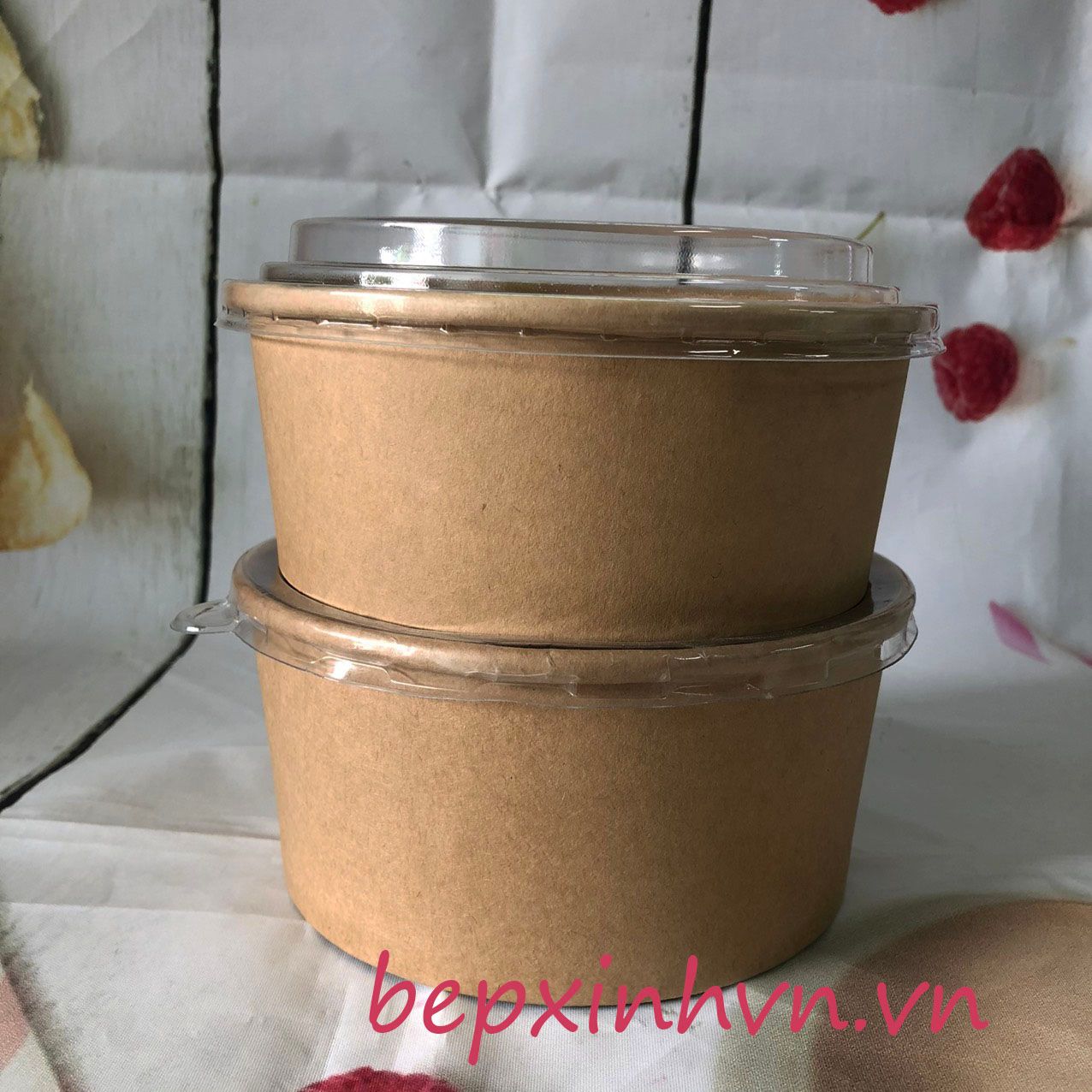 Tô giấy kraft tròn nắp nhựa 750ml.