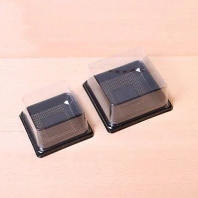 Hộp bánh trung thu nhựa đế đen XY65S 65g - 80g.