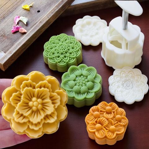 Khuôn trung thu lò xo 4 mặt 150g Tháp sen