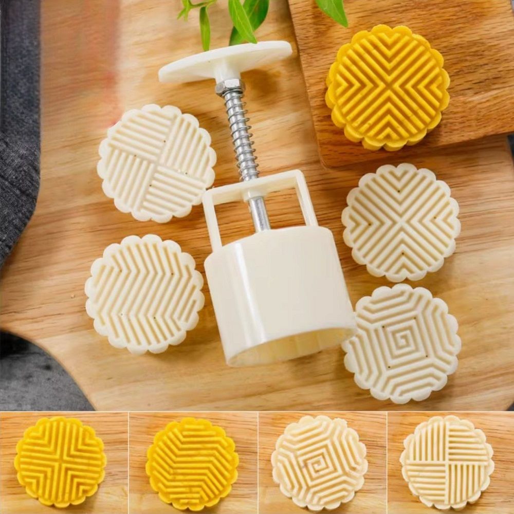 Khuôn trung thu lò xo 75g 4 mặt tròn hoa văn đối xứng