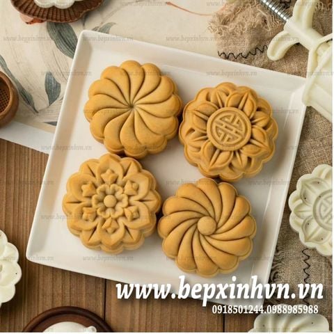 Khuôn trung thu 150g 4 mặt Hoa Xoáy