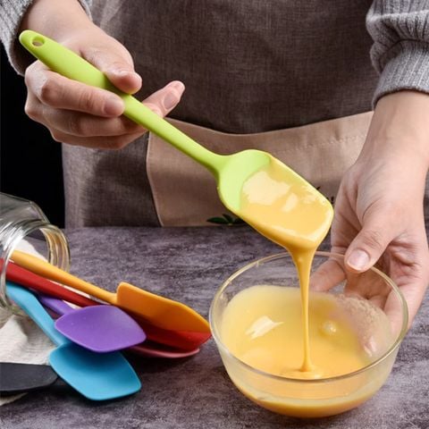 Muỗng vét bột silicon