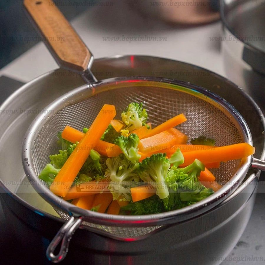 Rây bột Breadleaf cán gỗ