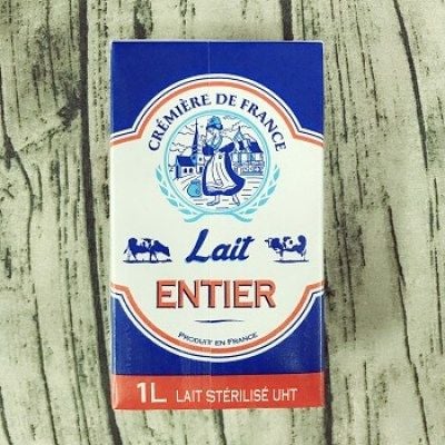 Sữa tươi nguyên kem Cremiere De France.