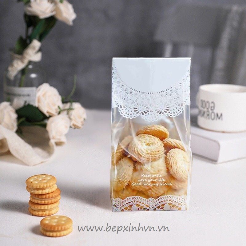 Túi đựng bánh kẹo ren trắng (50 túi) có 2 size