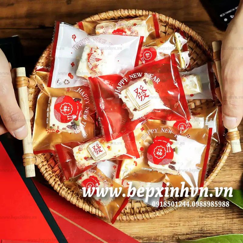 Túi hàn đựng bánh kẹo 7x10cm Chúc mừng năm mới 2023 (100 túi)