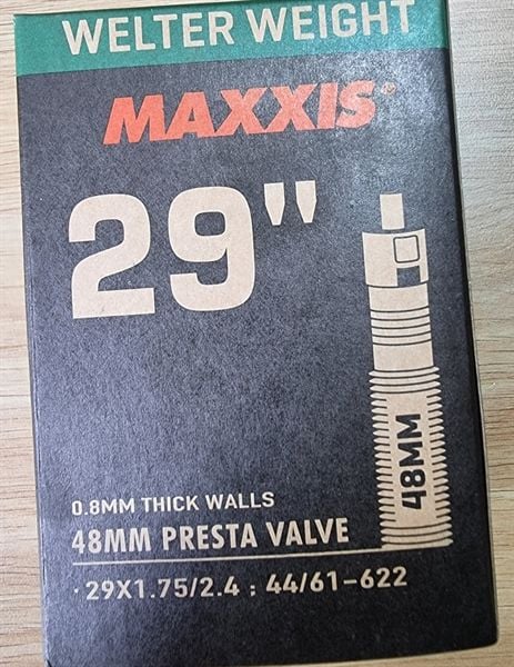 Ruột Xe Đạp Maxxis Welterweight 29inch 1.75-2.4 Presta 48mm( Van Pháp )