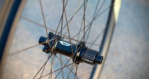  Bộ Bánh Xe Đạp MTB Pinnacle RS Carbon 29inch 15x110 / 12x148 Ratchet 36T 1420gram 