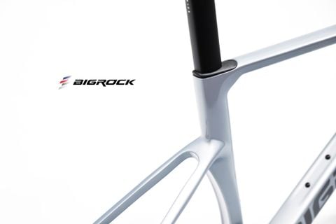  Sườn xe đạp Bigrock Road Aero Carbon - Xám 