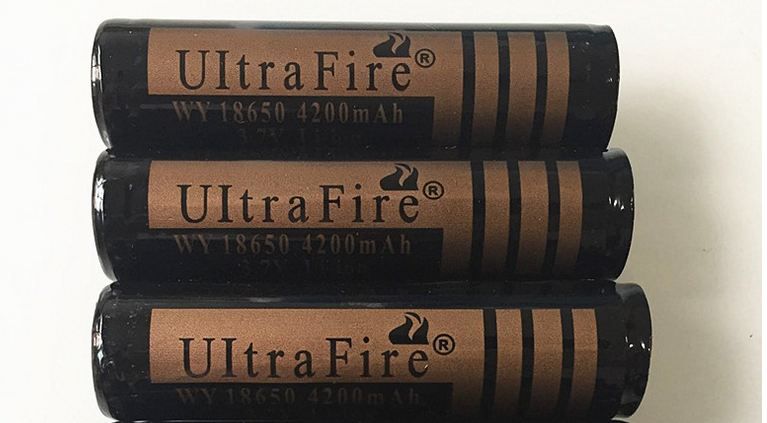 Pin 18650 UltraFire 4200mAh chính hãng