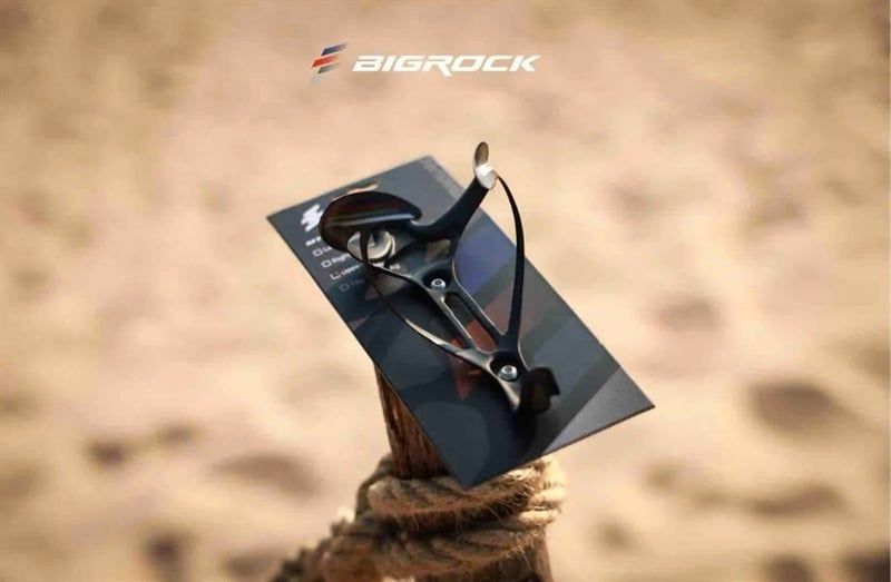 Gọng bình nước xe đạp carbon BigRock 14 gram