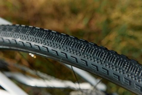  Vỏ xe đạp Maxxis Reaver 700x40 EXO Protect ( không gấp ) 