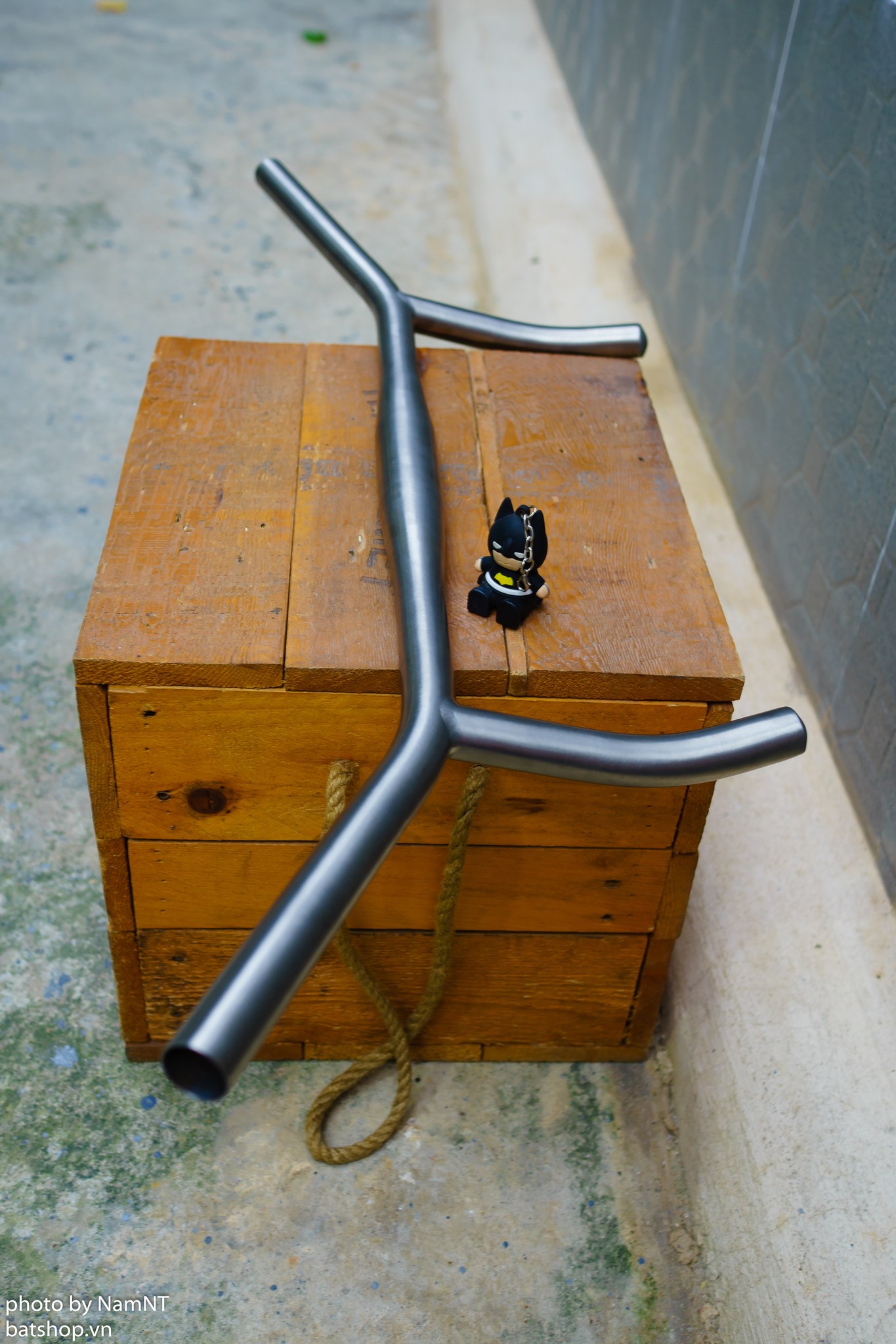 Ghidong xe đạp titanium Crazy Bar FT17 – Shop Bike and Travel