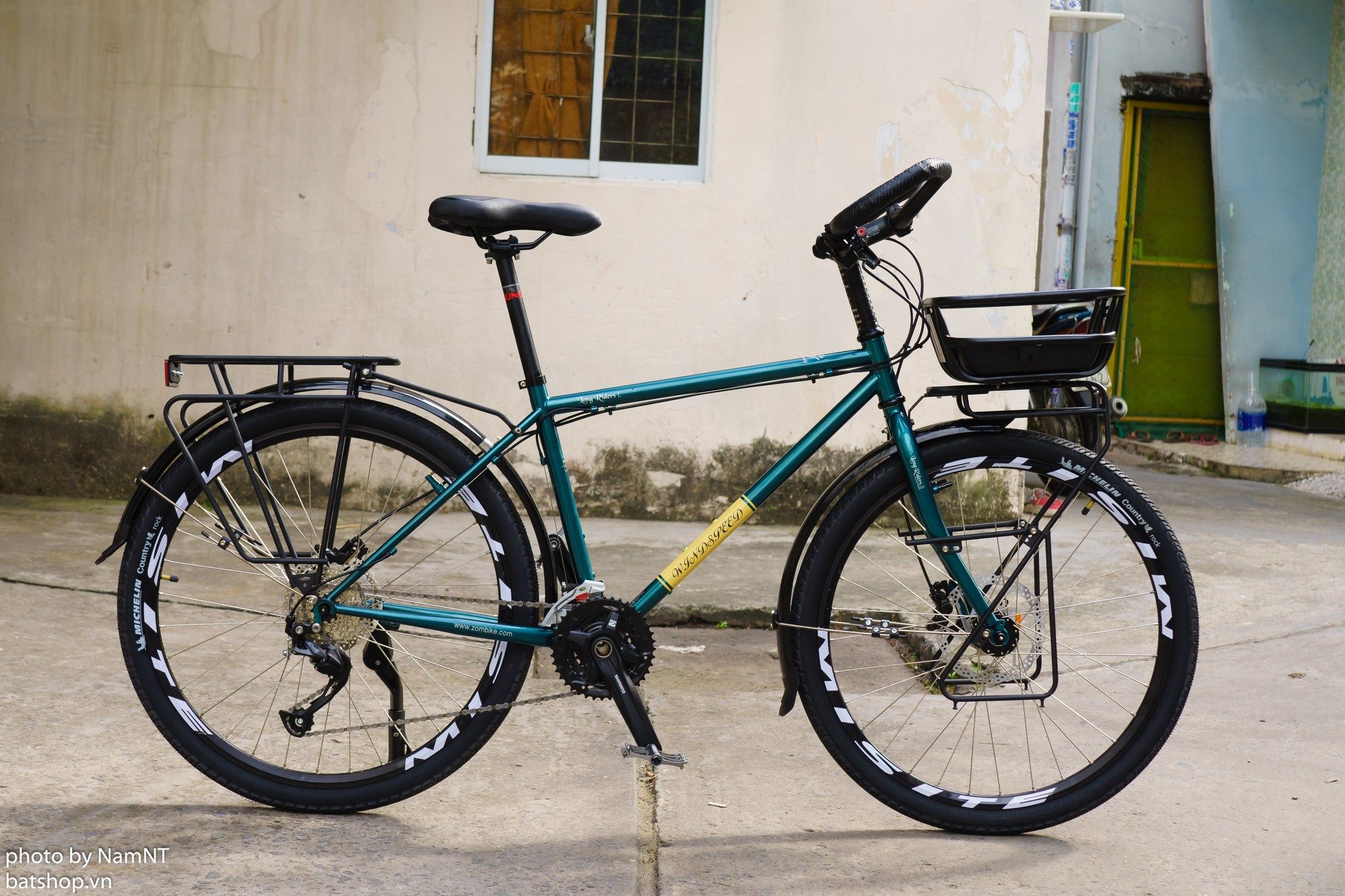 Xe Đạp Touring Windspeed LongRider II Group Altus M2000