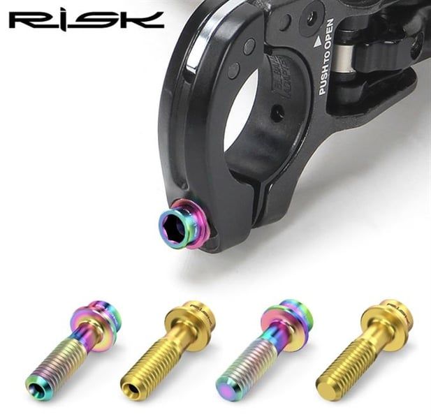 Bộ 2 ốc titanium Risk RT135 M5x18