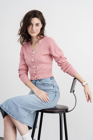 áo len cardigan croptop vai chờm - V65C23T006