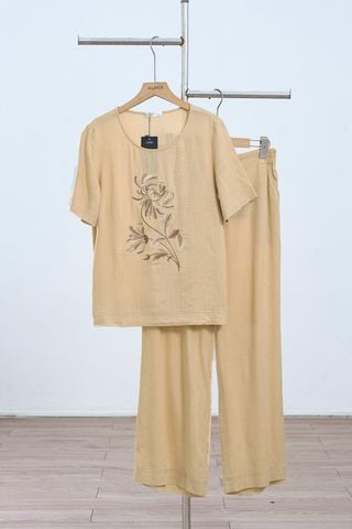 Áo cổ tròn thêu hoa - B61B25Q001