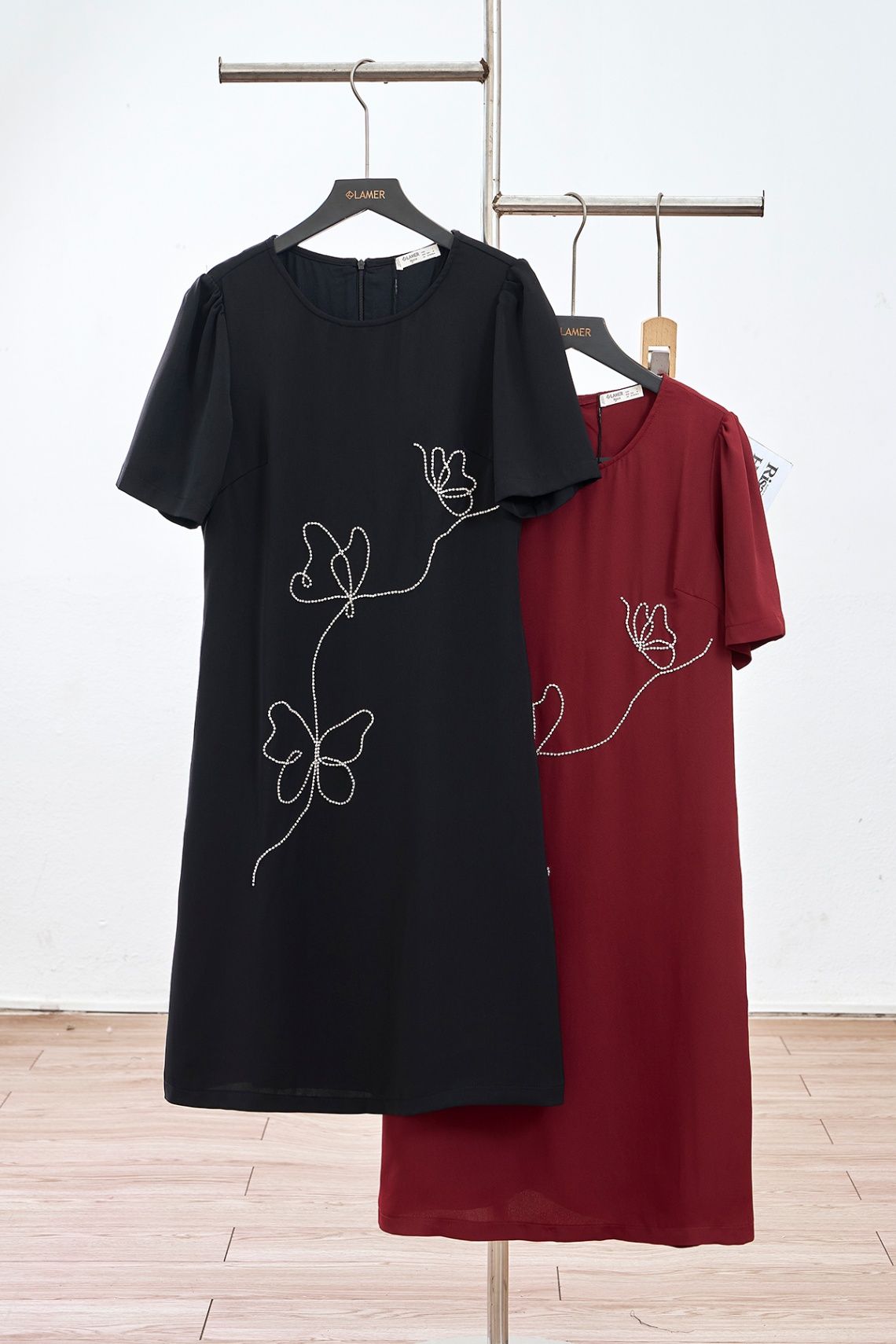 Đầm suông A đính đá - B63R25Q004