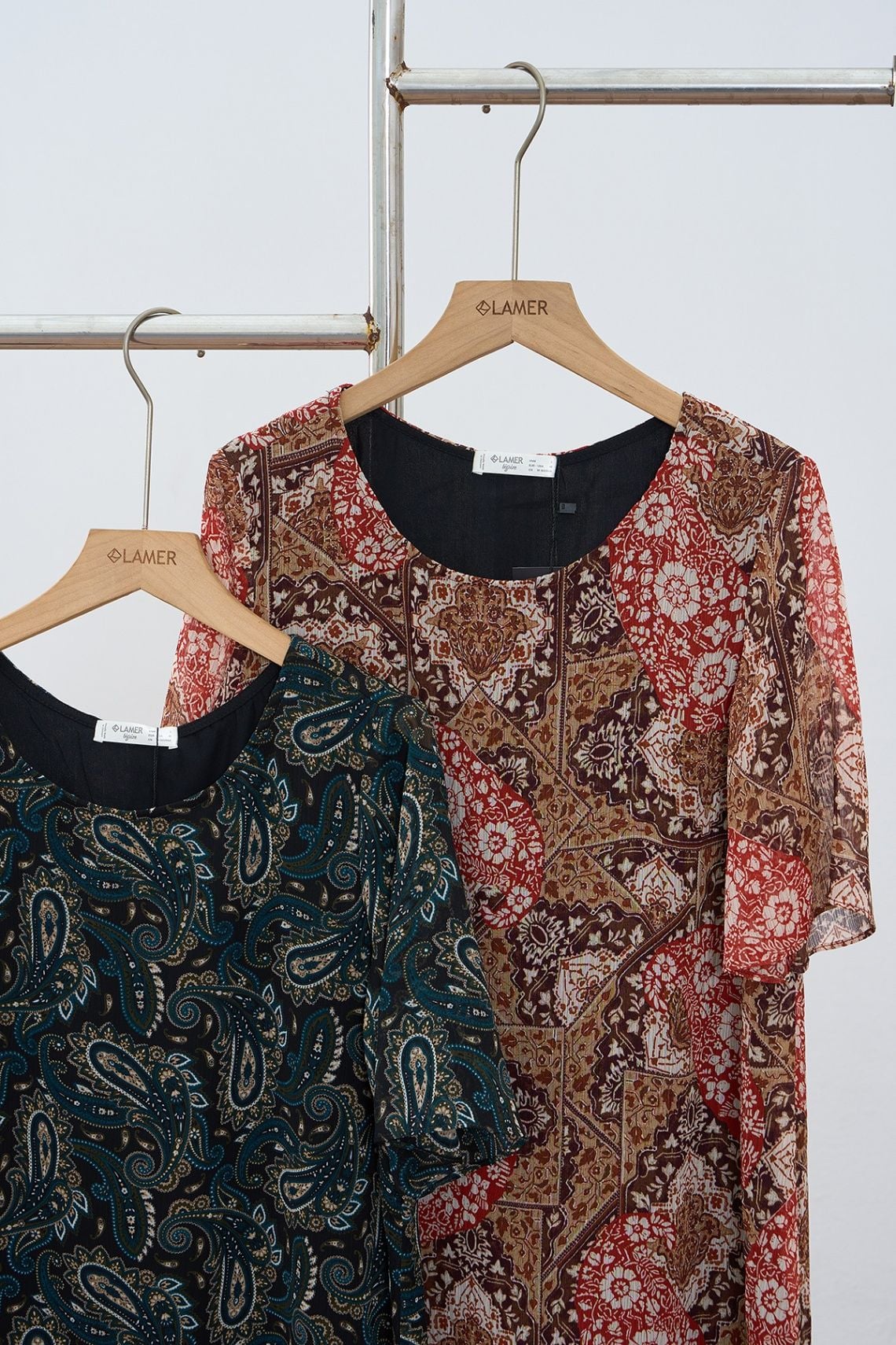 Đầm suông voan tay cộc - B63T24H002